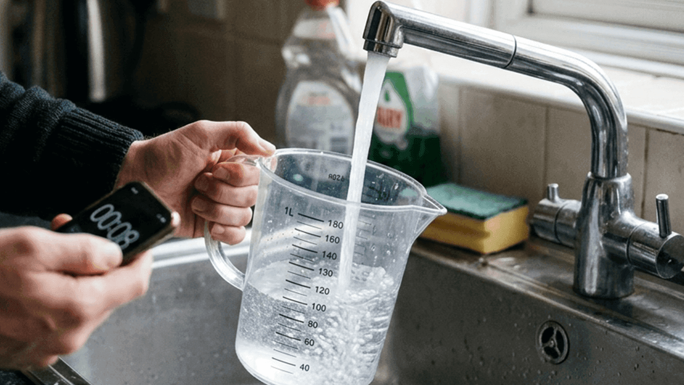 How to Increase Water Pressure From a Tap